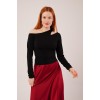 Omuz Dekolte Detaylı Siyah Bluz 147553 Omuz Dekolte Detaylı Siyah Bluz 147553