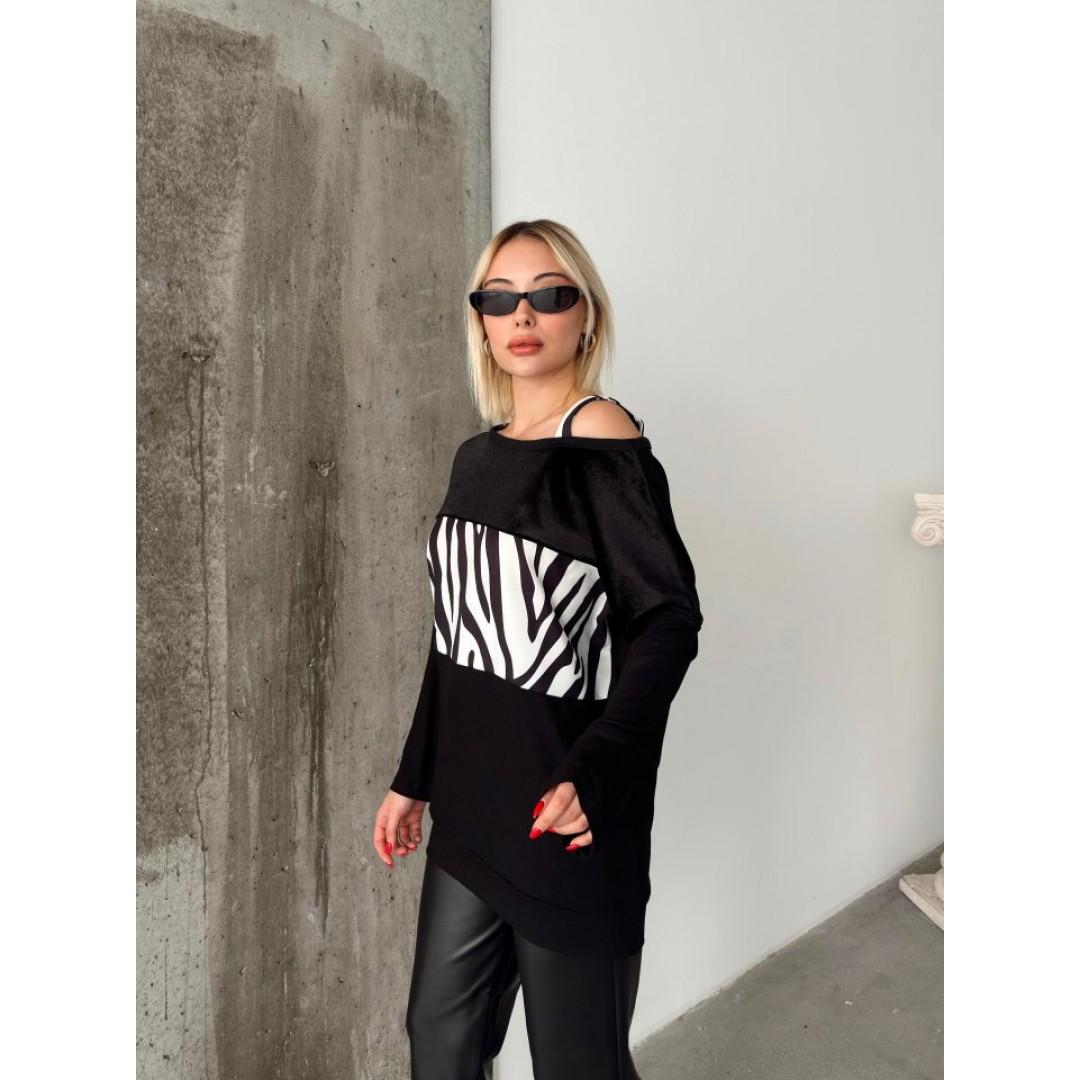 Kadın Kadife Kumaş Zebra Desenli Omuz Detay Uzun Kollu Bluz 135849 Kadın Kadife Kumaş Zebra Desenli Omuz Detay Uzun Kollu Bluz 135849