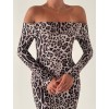 Kadın Madonna Yaka Dalgıç Kumaş Leopar Desen Maxi Boy Derin Yırtmaçlı Elbise - 127777 Kadın Madonna Yaka Dalgıç Kumaş Leopar Desen Maxi Boy Derin Yırtmaçlı Elbise - 127777