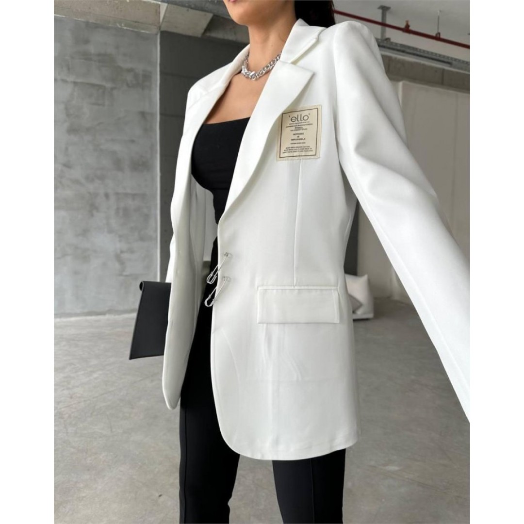 ELLO ETİKETLİ ÇENGELLİ İĞNE DETAYLI CEKET - Beyaz 152970 ELLO ETİKETLİ ÇENGELLİ İĞNE DETAYLI CEKET - Beyaz 152970