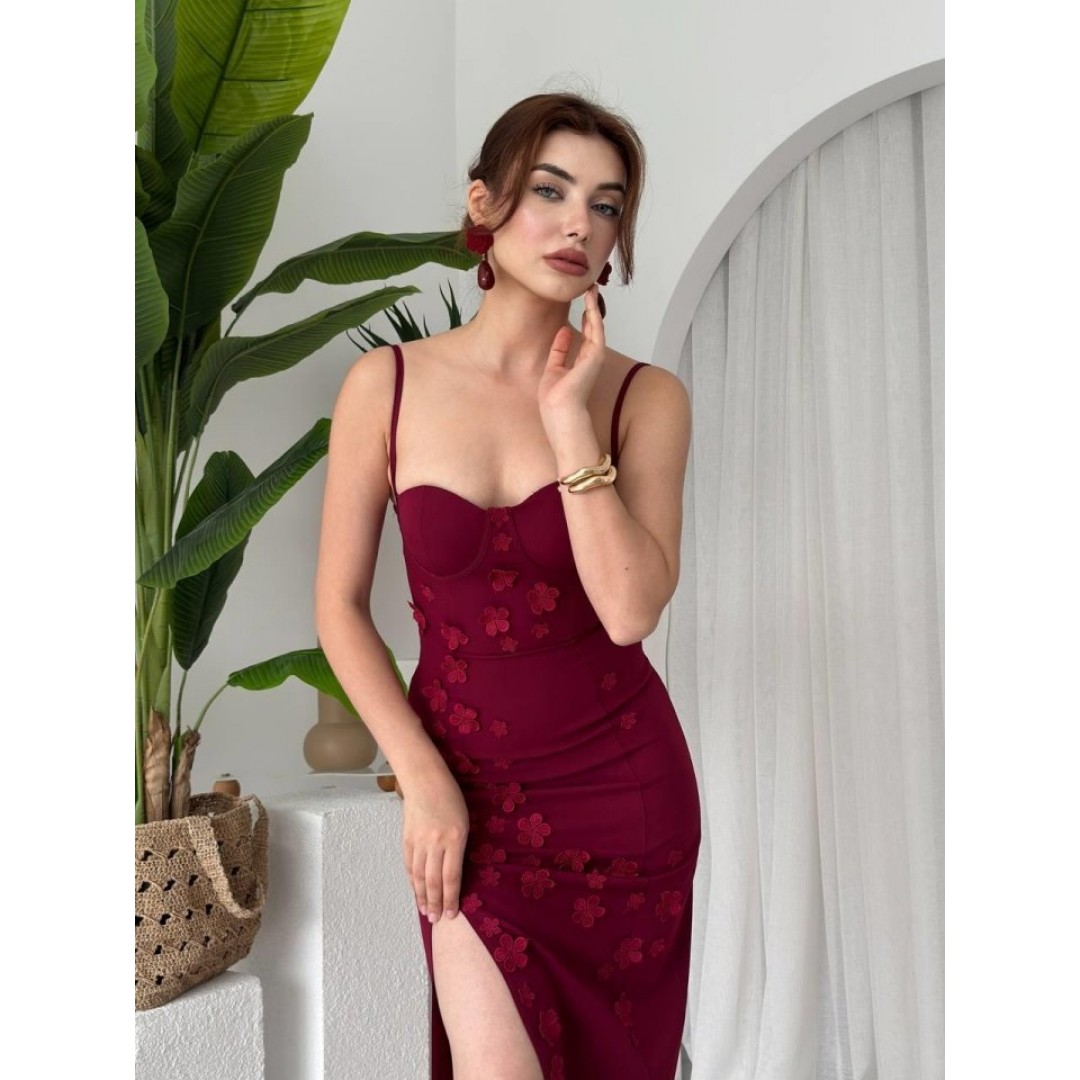 Stor Gül Detaylı Elbise
