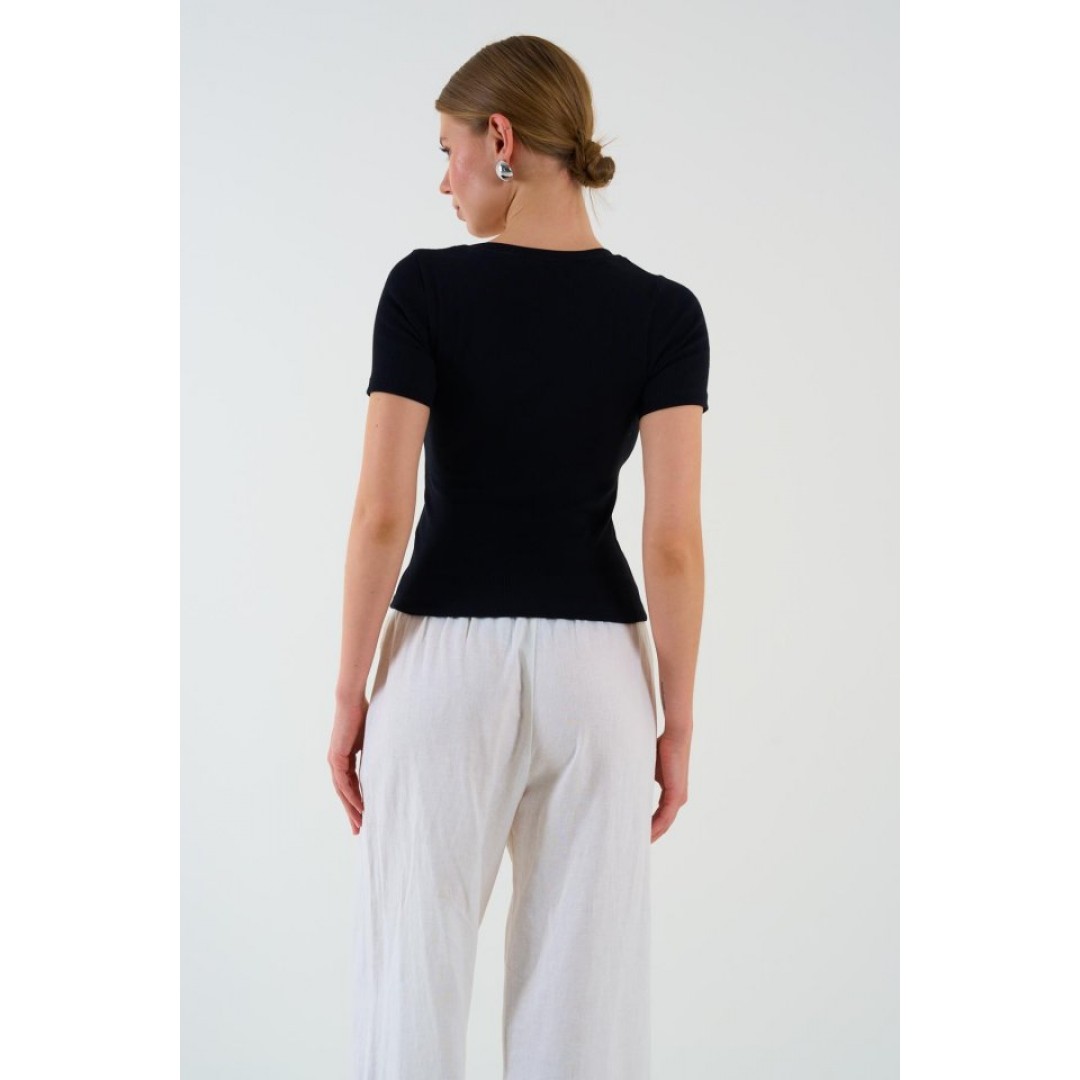 Kısa Kollu T-shirt - Siyah 147902 Kısa Kollu T-shirt - Siyah 147902