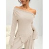 Kadın Uzun Kollu Omuzlardan Açık Asimetrik Kesim Kaşkorse Bluz Ve Pantolon Ikili Pantolon 137637 Kadın Uzun Kollu Omuzlardan Açık Asimetrik Kesim Kaşkorse Bluz Ve Pantolon Ikili Pantolon 137637
