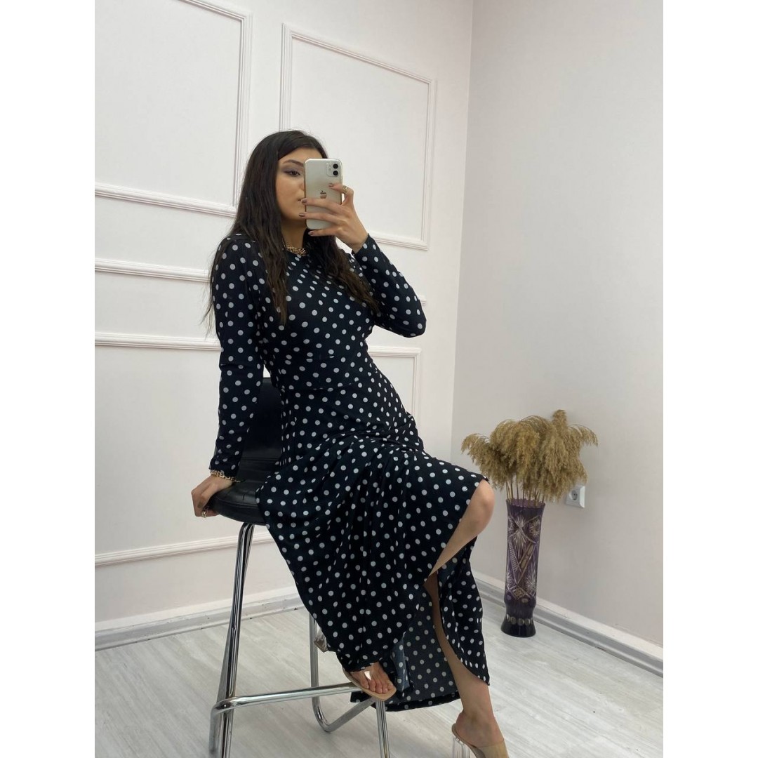 Kadın Krep Kumaş Uzun Kollu Tam Boy Puantiyeli Elbise 132 Cm 46928 Kadın Krep Kumaş Uzun Kollu Tam Boy Puantiyeli Elbise 132 Cm 46928