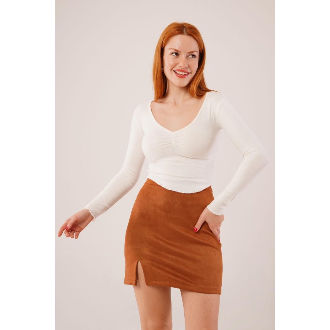 Geniş Yaka Beyaz Basic Body Bluz 148075 Geniş Yaka Beyaz Basic Body Bluz 148075