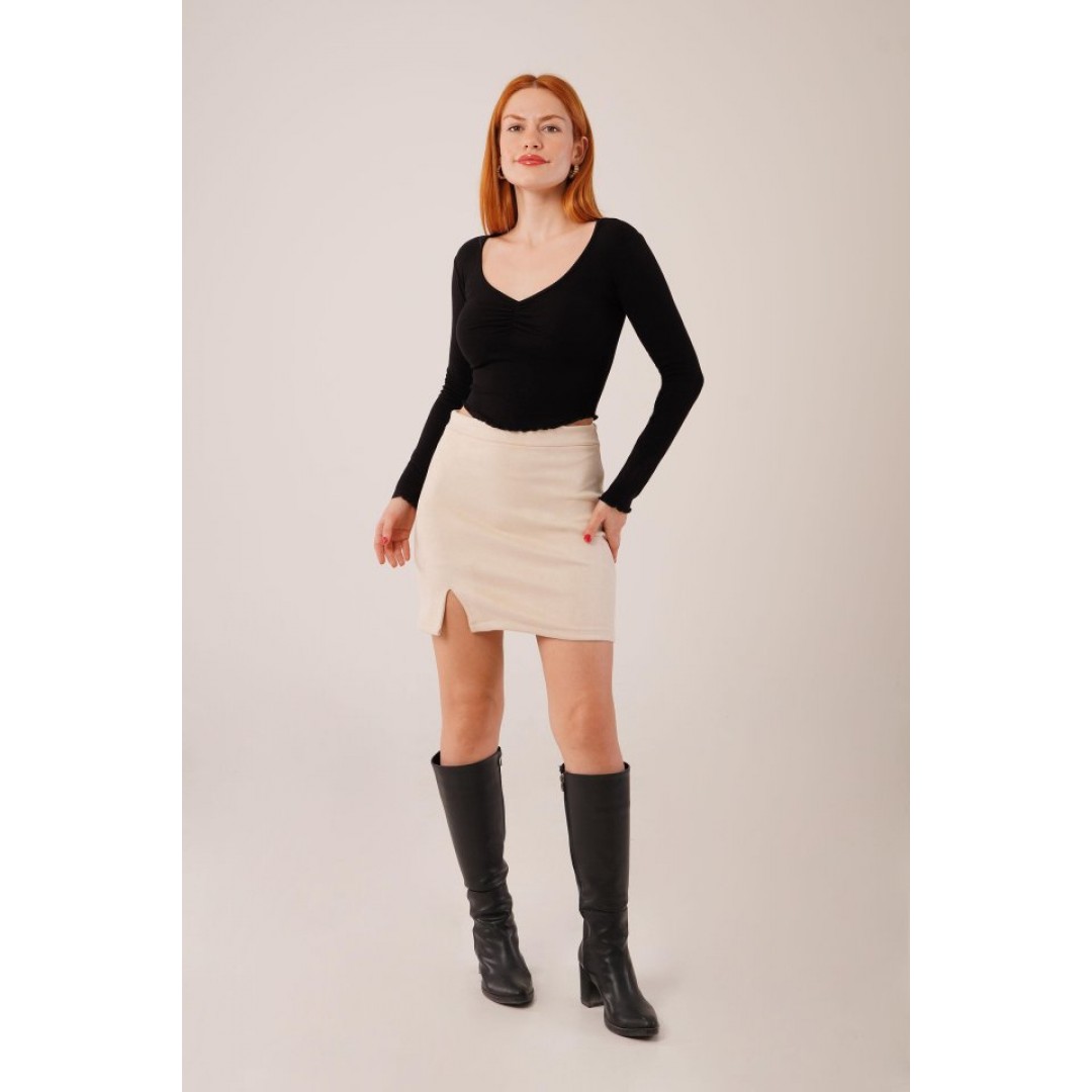 Geniş Yaka Siyah Basic Body Bluz 148079