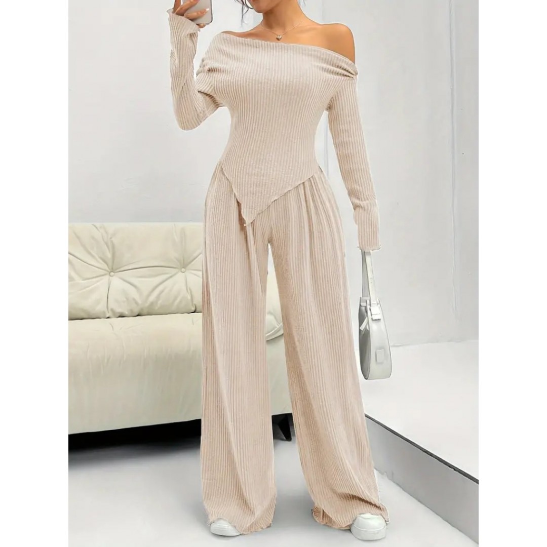 Kadın Uzun Kollu Omuzlardan Açık Asimetrik Kesim Kaşkorse Bluz Ve Pantolon Ikili Pantolon 137637 Kadın Uzun Kollu Omuzlardan Açık Asimetrik Kesim Kaşkorse Bluz Ve Pantolon Ikili Pantolon 137637