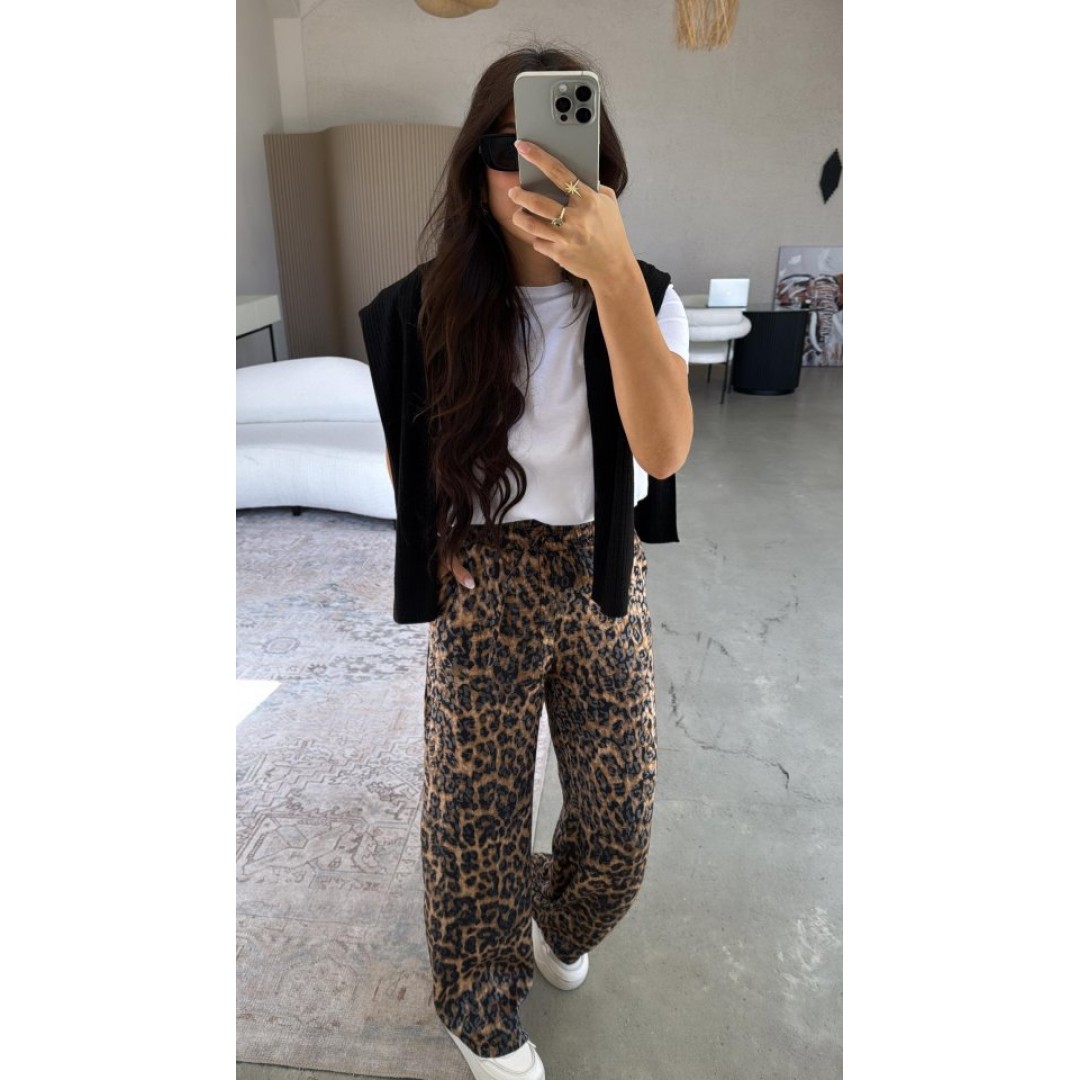 Kadın Saten Kumaş Leopar Desenli Pantolon 159953 Kadın Saten Kumaş Leopar Desenli Pantolon 159953