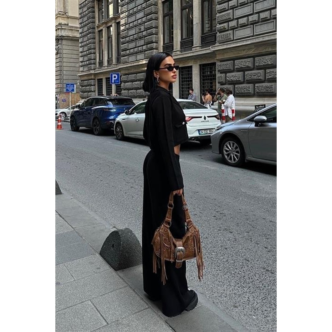 Nancy Kruveze Yaka Crop Takım 9954 - 25 155858 Nancy Kruveze Yaka Crop Takım 9954 - 25 155858