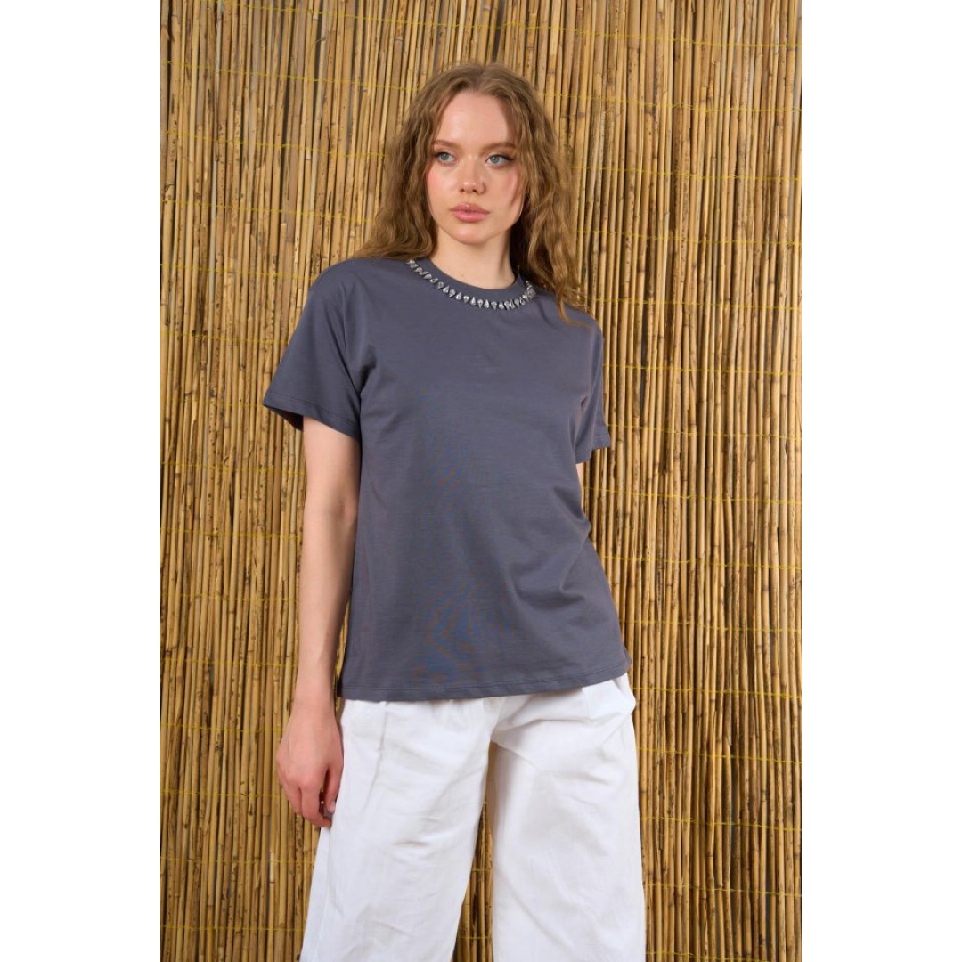 Yakası Taşlı Tshirt - Füme 149479 Yakası Taşlı Tshirt - Füme 149479