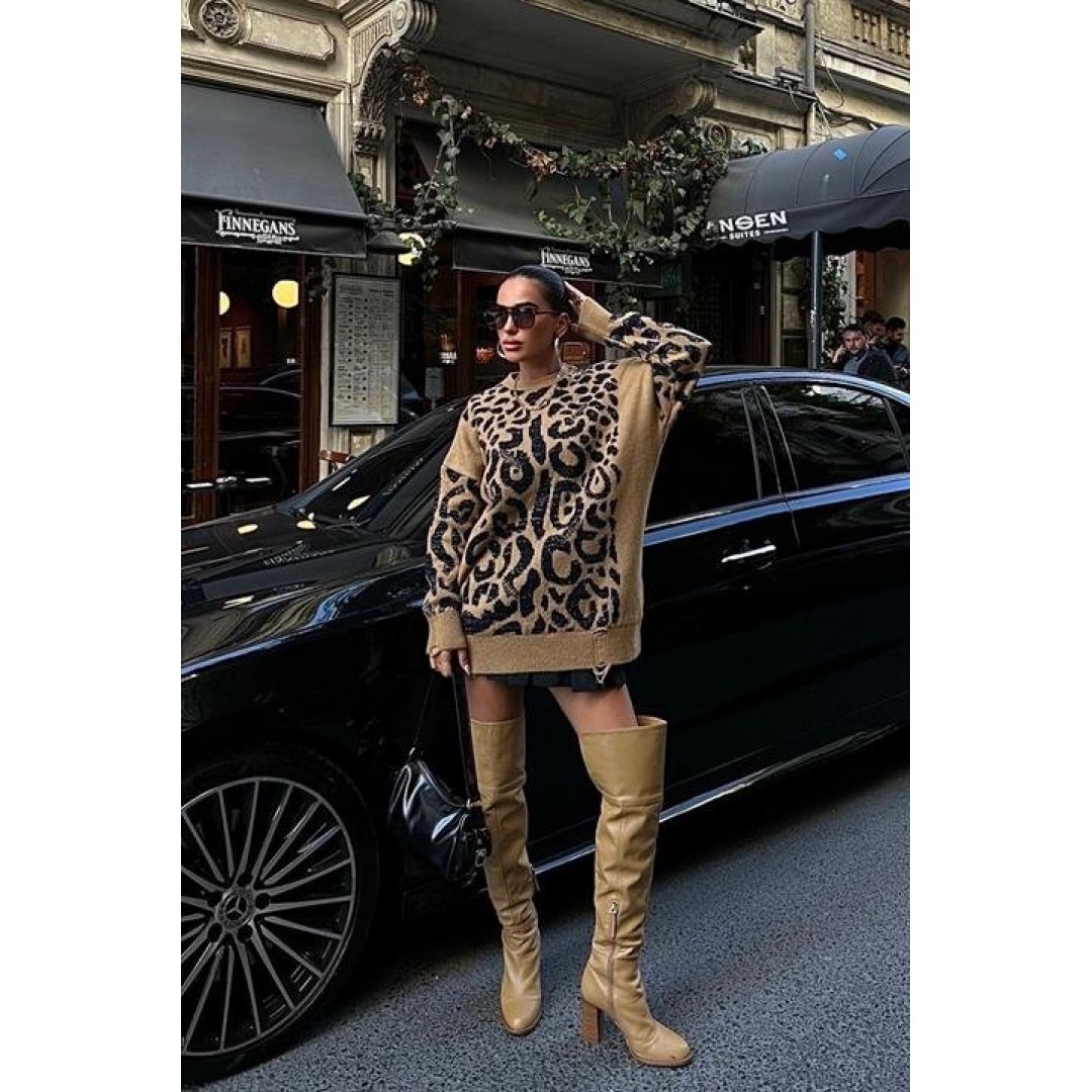 Leopar Desenli Yırtık Detaylı Kazak 1344 158385 Leopar Desenli Yırtık Detaylı Kazak 1344 158385