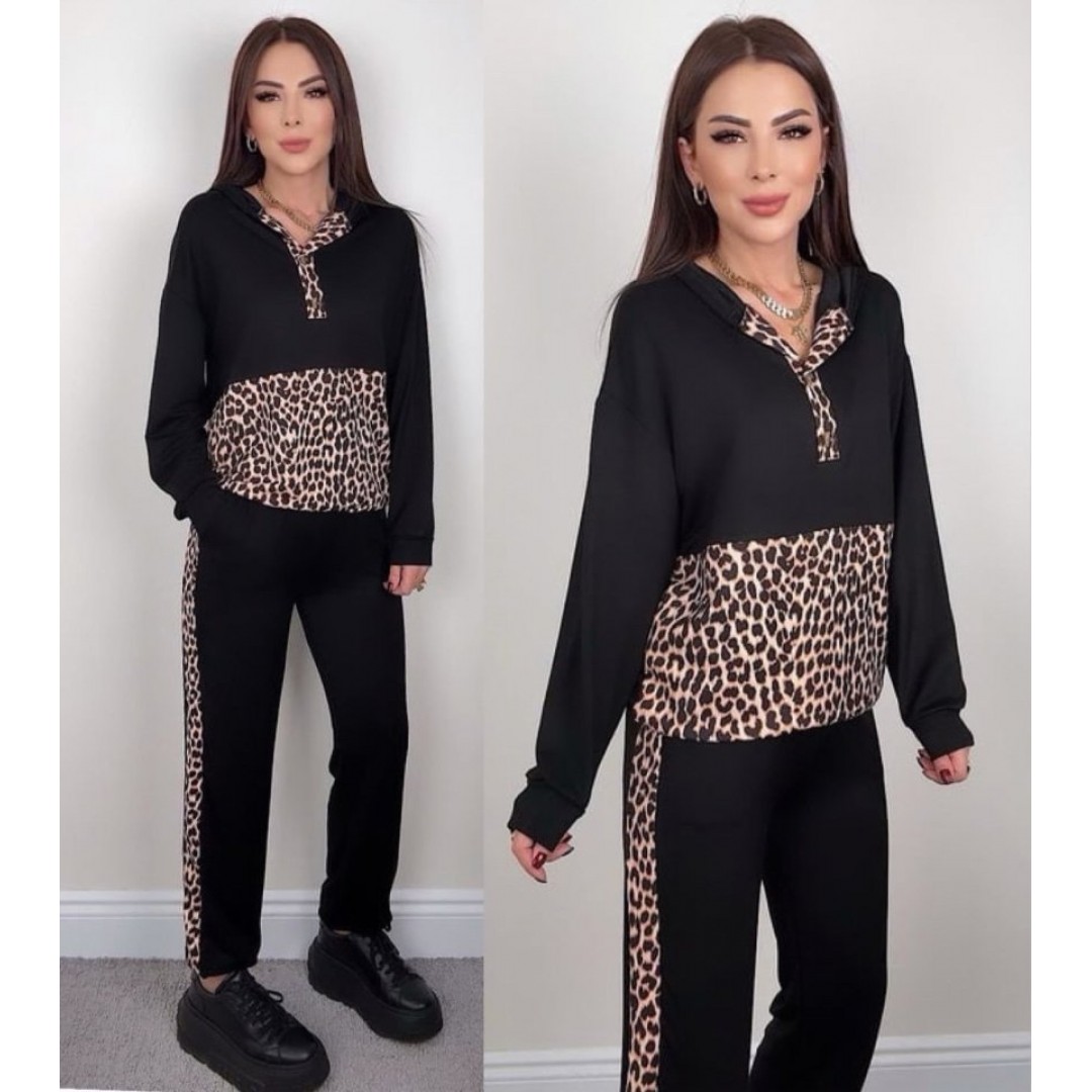 Kadın Uzun Kollu Leopar Detay Sweat Ve Yanı Leopar şerit Detay Pantolon Ikili Takım 134708 Kadın Uzun Kollu Leopar Detay Sweat Ve Yanı Leopar şerit Detay Pantolon Ikili Takım 134708