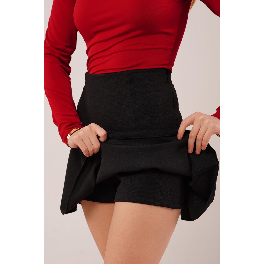 İçi Şortlu Siyah Mini Etek 147420 İçi Şortlu Siyah Mini Etek 147420