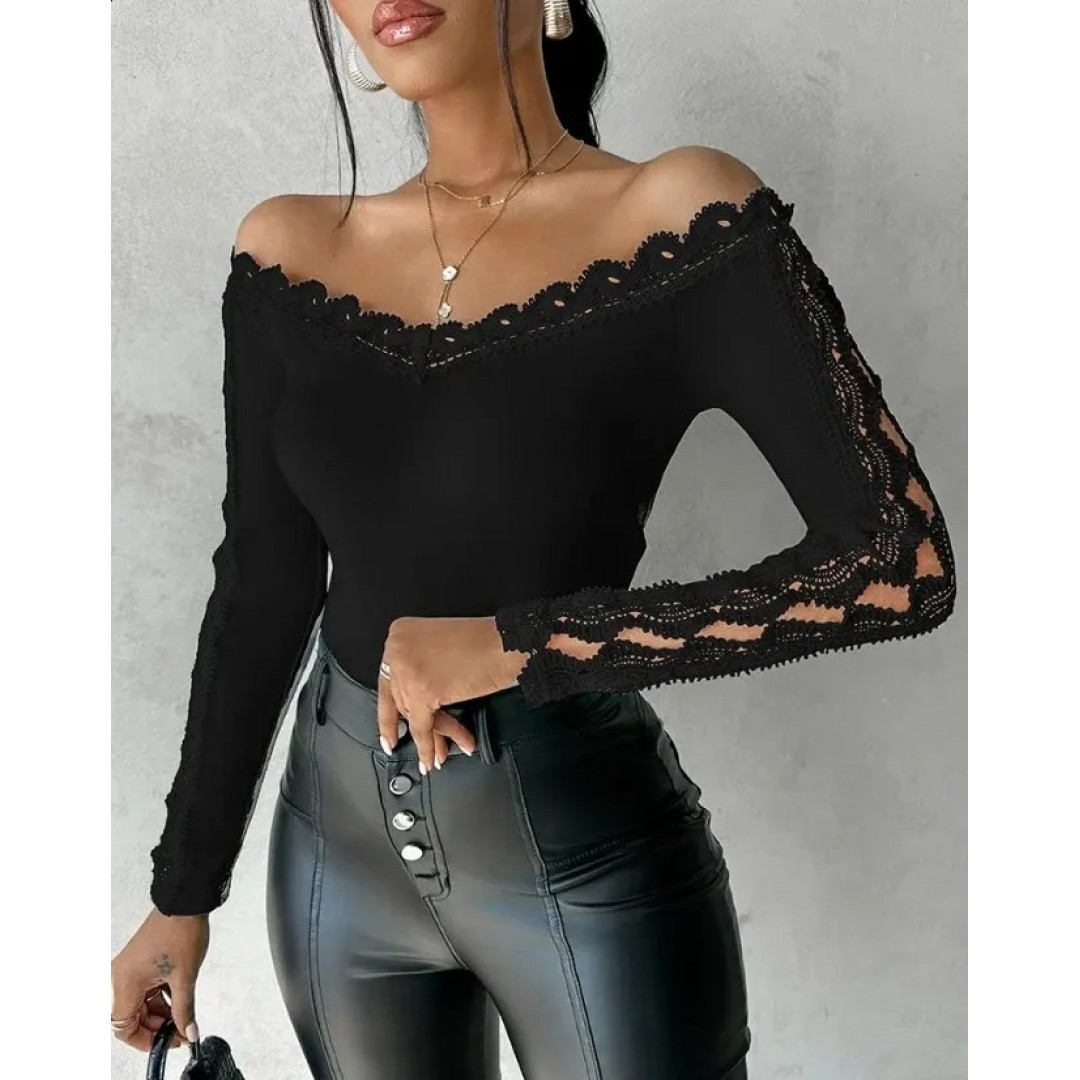 Kadın Uzun Kollu Madonna Yaka Dantel Detaylı Ithal Krep Bluz - 136961 Kadın Uzun Kollu Madonna Yaka Dantel Detaylı Ithal Krep Bluz - 136961