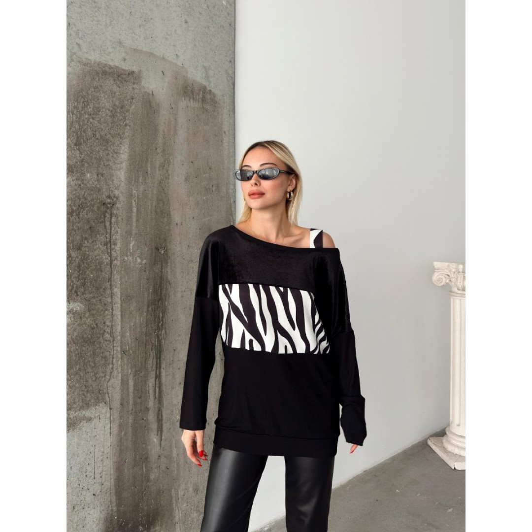 Kadın Kadife Kumaş Zebra Desenli Omuz Detay Uzun Kollu Bluz 135849 Kadın Kadife Kumaş Zebra Desenli Omuz Detay Uzun Kollu Bluz 135849