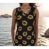 Kadın V Yaka Kolsuz Ayçiçeği Desen Krep Bluz - 113614 Kadın V Yaka Kolsuz Ayçiçeği Desen Krep Bluz - 113614