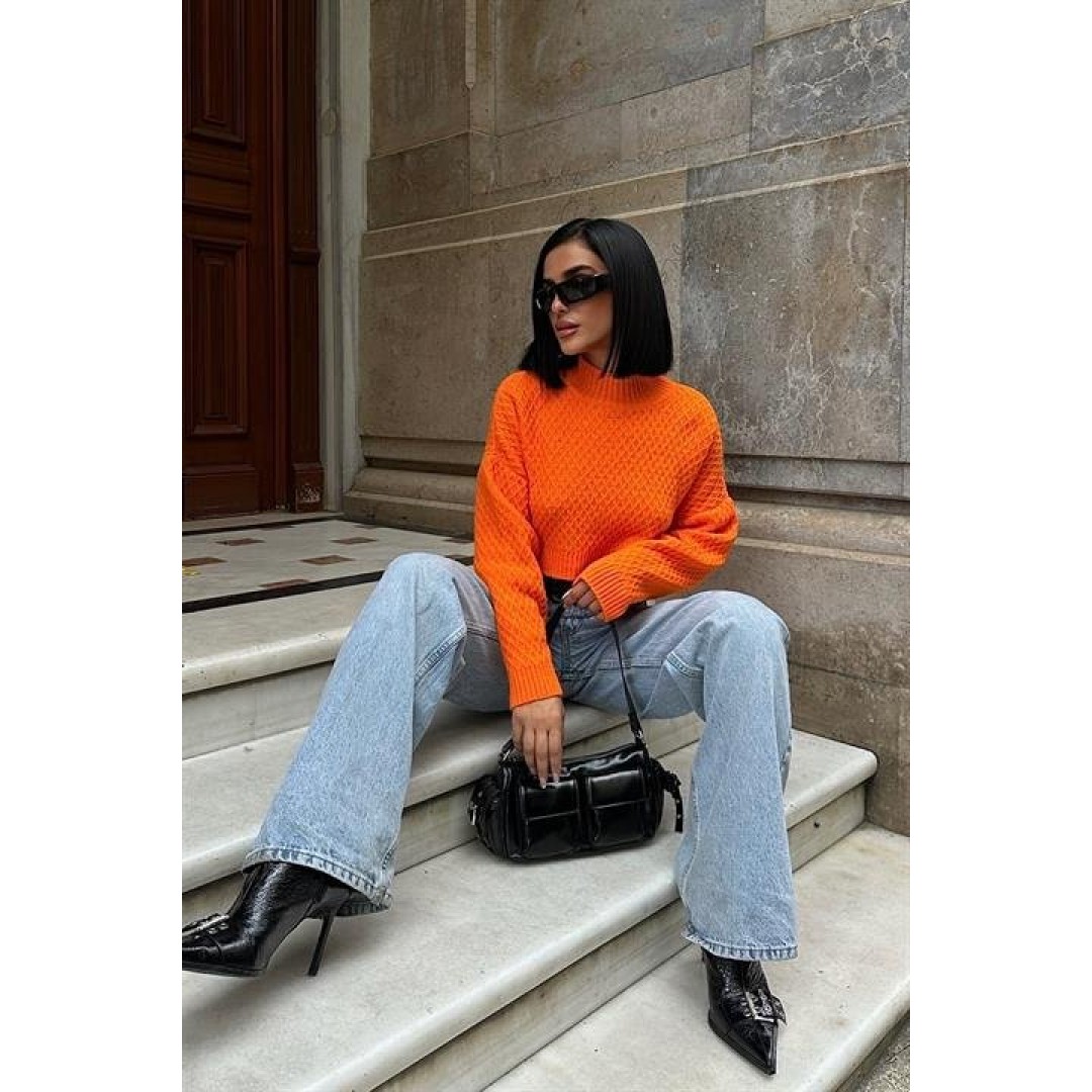 Sabina Sırt Dekolteli Crop Kazak 1270-09 155767 Sabina Sırt Dekolteli Crop Kazak 1270-09 155767
