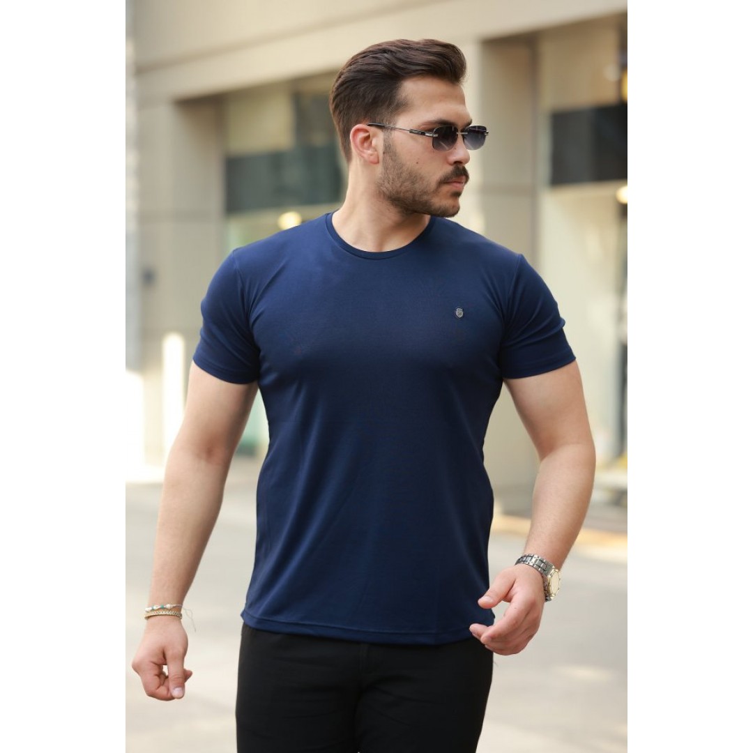 Erkek Bisiklet Yaka Arma Detaylı Basic Kısa Kollu Tişört 163468 Erkek Bisiklet Yaka Arma Detaylı Basic Kısa Kollu Tişört 163468