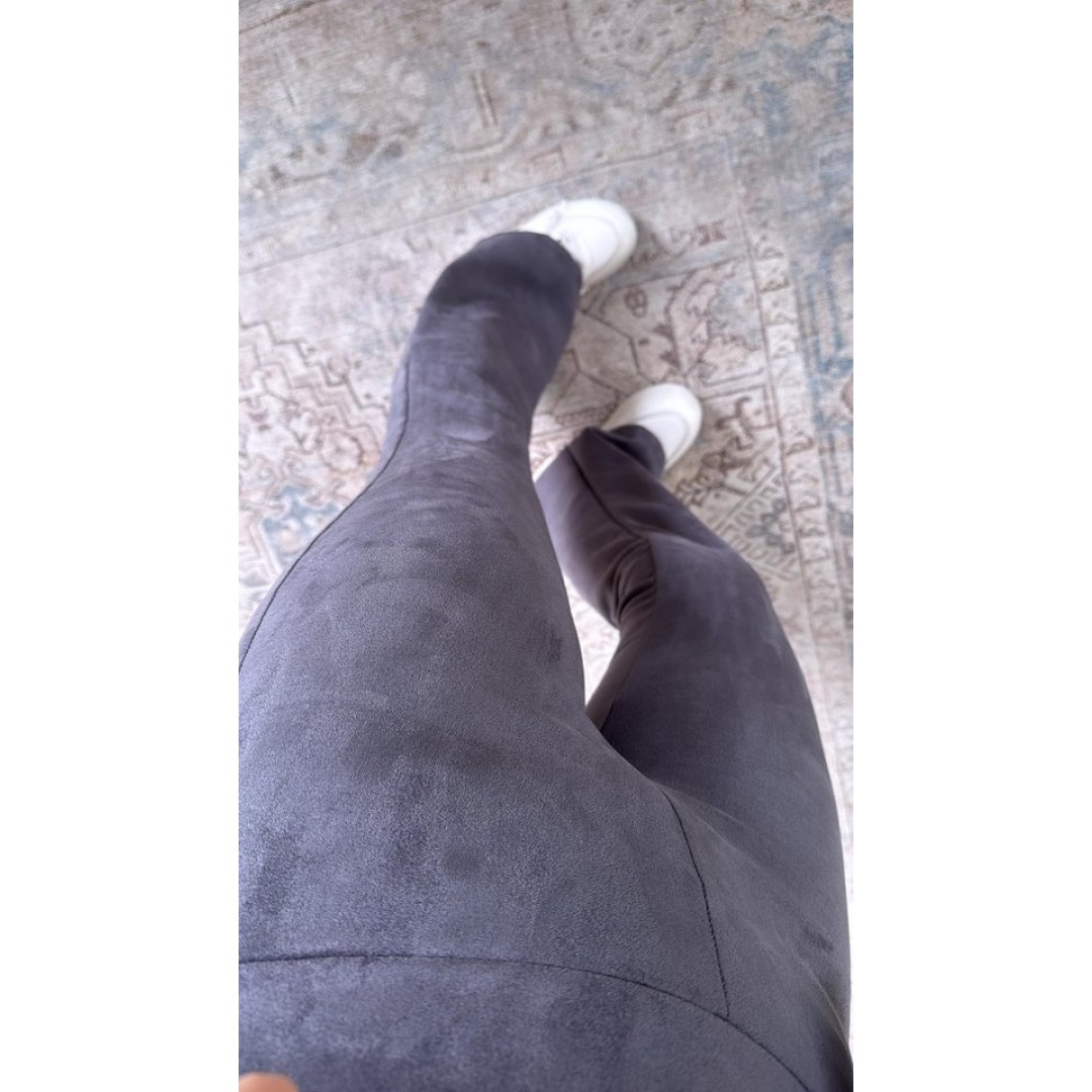 Kadın Yüksek Bel Süet Kumaş Ispanyol Paça Detay Pantolon 137170 Kadın Yüksek Bel Süet Kumaş Ispanyol Paça Detay Pantolon 137170