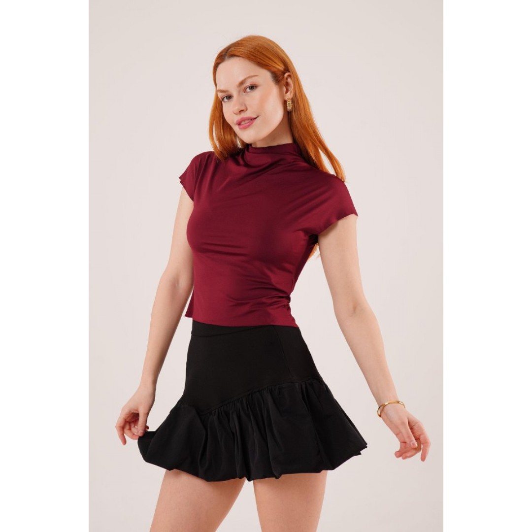 Boğazlı Parlak Kumaş Bordo Crop 148101 Boğazlı Parlak Kumaş Bordo Crop 148101