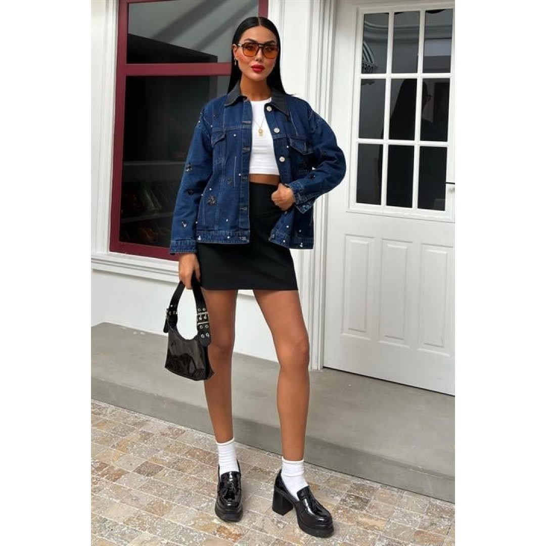 Yaka Siyah Garni Pul Payet Taşlı Oversize Denim Ceket 6125 158770 Yaka Siyah Garni Pul Payet Taşlı Oversize Denim Ceket 6125 158770