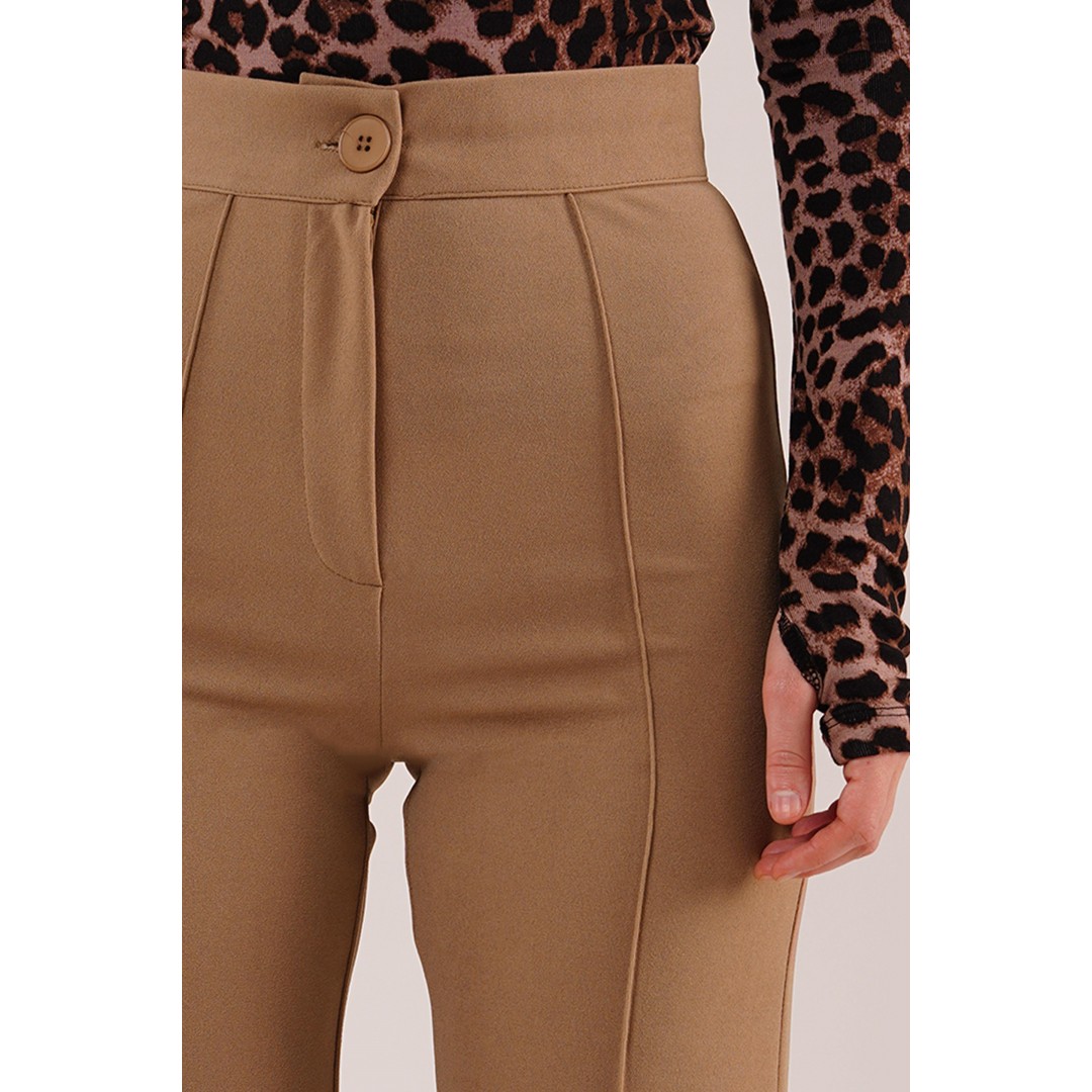 Ön Dikiş Detaylı Tek Düğme Camel Pantolon 147387 Ön Dikiş Detaylı Tek Düğme Camel Pantolon 147387