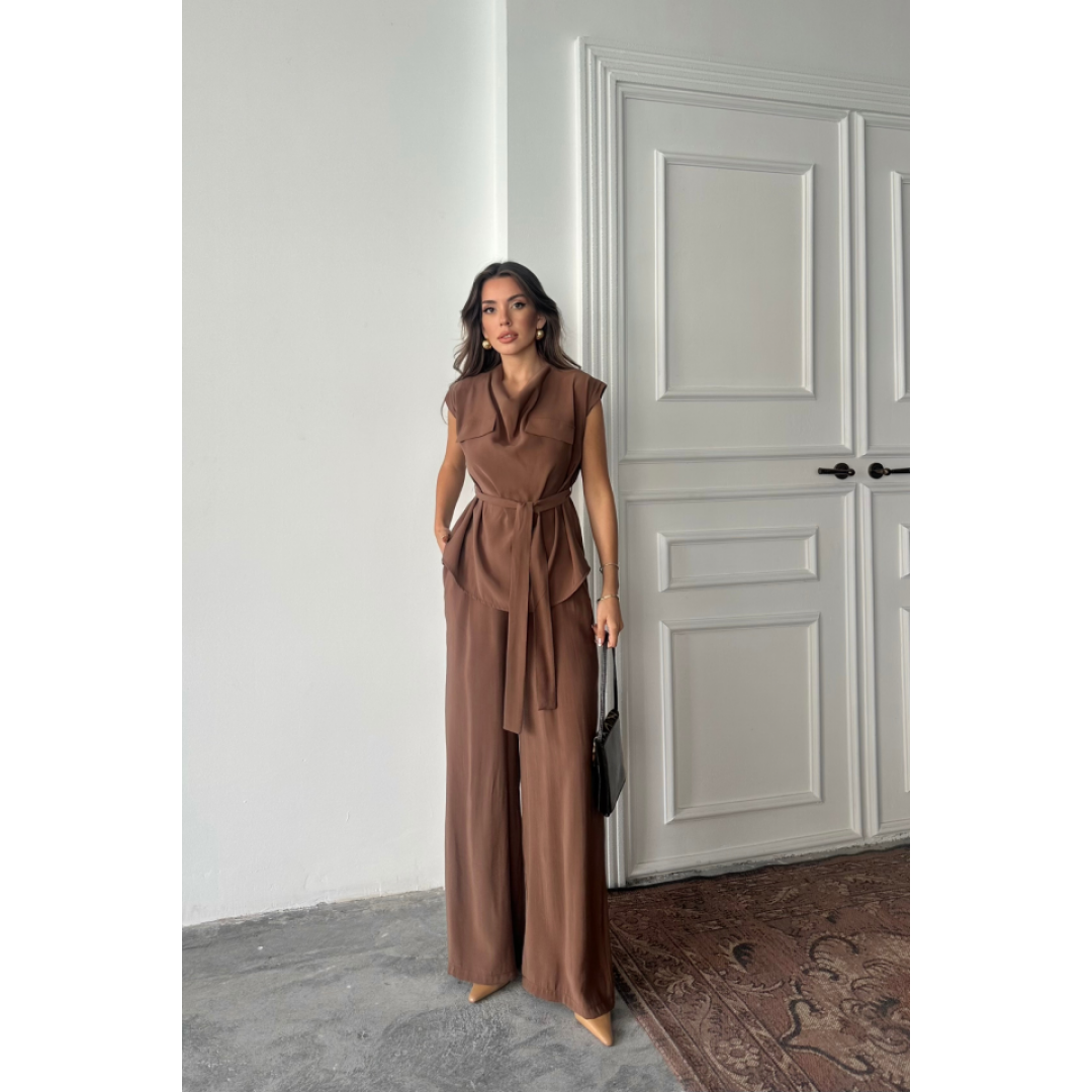 TENCEL MODAL KOLSUZ BLUZ KAPALI CEP DETAYLI DÖKÜMLÜ - PANTOLON TAKIM - Kahverengi