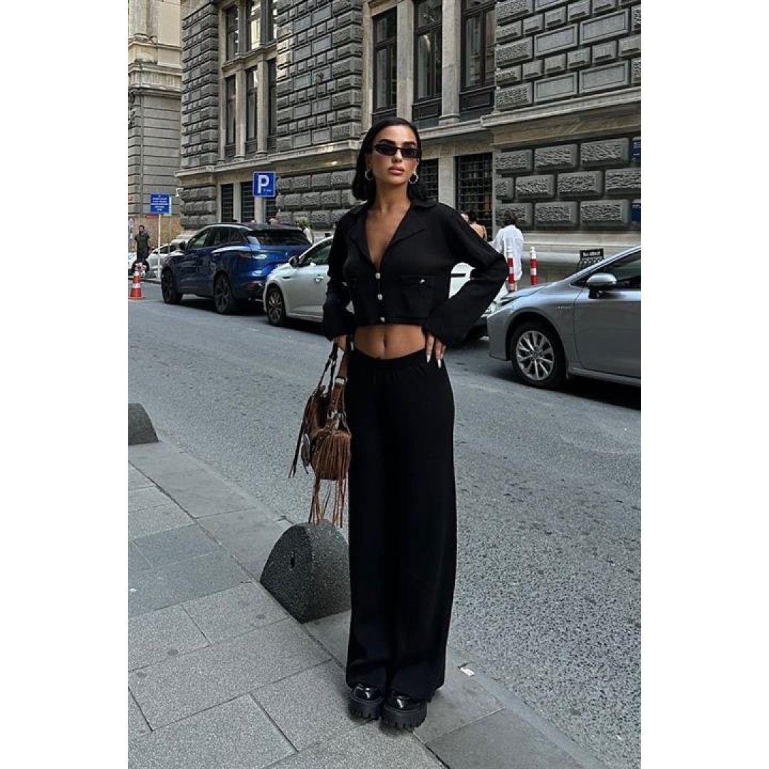 Nancy Kruveze Yaka Crop Takım 9954 - 25 155858 Nancy Kruveze Yaka Crop Takım 9954 - 25 155858