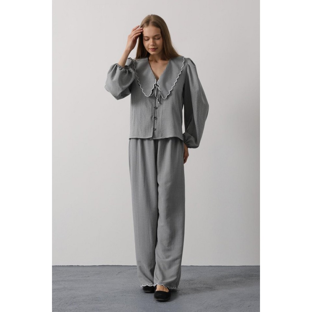 İşlemeli Bebe Yakalı Pantolon Takım - Siyah - 162861 İşlemeli Bebe Yakalı Pantolon Takım - Siyah - 162861