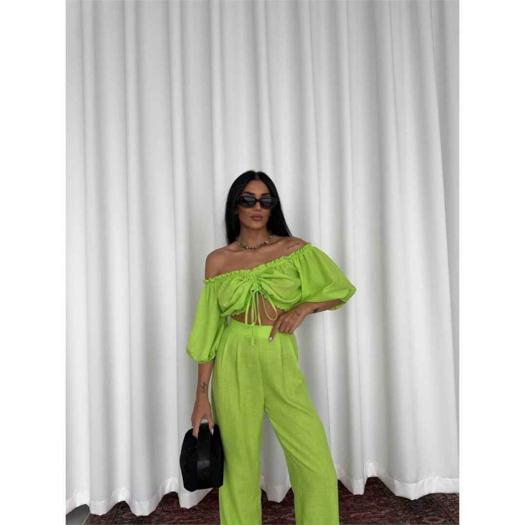 KETEN CROP BLUZ BÜZGÜ YAKA + PANTOLON TAKIM - Yeşil 152486 KETEN CROP BLUZ BÜZGÜ YAKA + PANTOLON TAKIM - Yeşil 152486