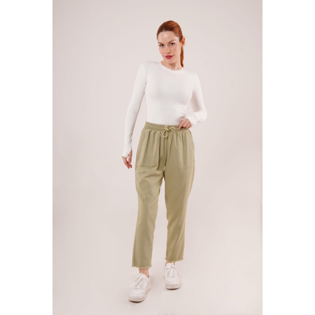Bağlama Detaylı Cepli Yeşil Pantolon - 149590 Bağlama Detaylı Cepli Yeşil Pantolon - 149590
