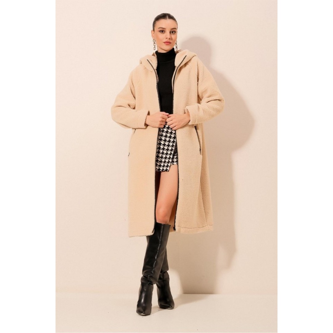 9132 Kapüşonlu Peluş Kaban - Krem 90701