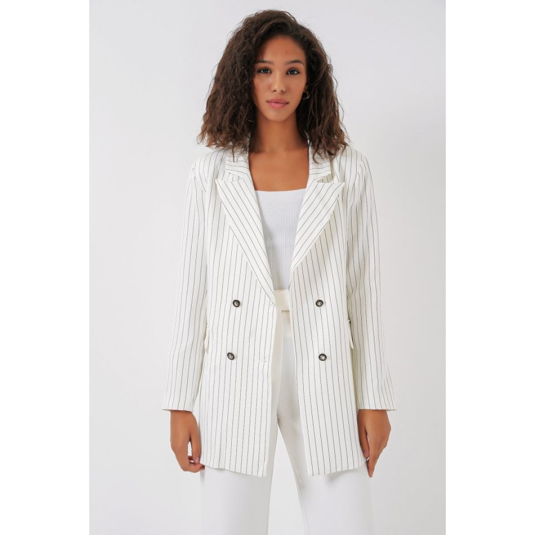 Beyaz Çift Düğmeli Çizgili Blazer Ceket 0699 145160 Beyaz Çift Düğmeli Çizgili Blazer Ceket 0699 145160