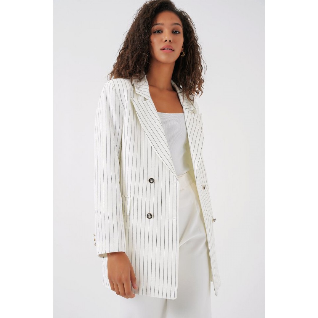 Beyaz Çift Düğmeli Çizgili Blazer Ceket 0699 145160 Beyaz Çift Düğmeli Çizgili Blazer Ceket 0699 145160