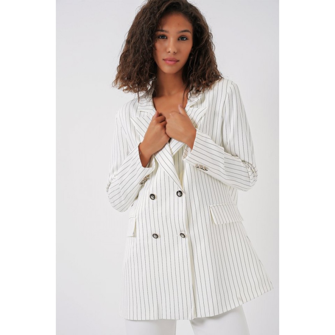 Beyaz Çift Düğmeli Çizgili Blazer Ceket 0699 145160 Beyaz Çift Düğmeli Çizgili Blazer Ceket 0699 145160