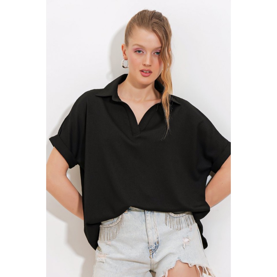 Siyah Oversize Polo Yaka Örme Bluz 0486 145203 Siyah Oversize Polo Yaka Örme Bluz 0486 145203