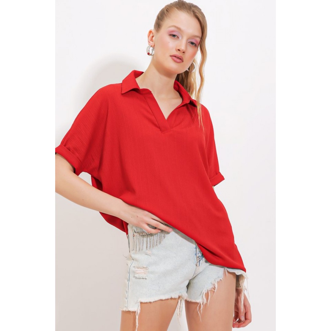 Kırmızı Oversize Polo Yaka Örme Bluz 0486 145205 Kırmızı Oversize Polo Yaka Örme Bluz 0486 145205