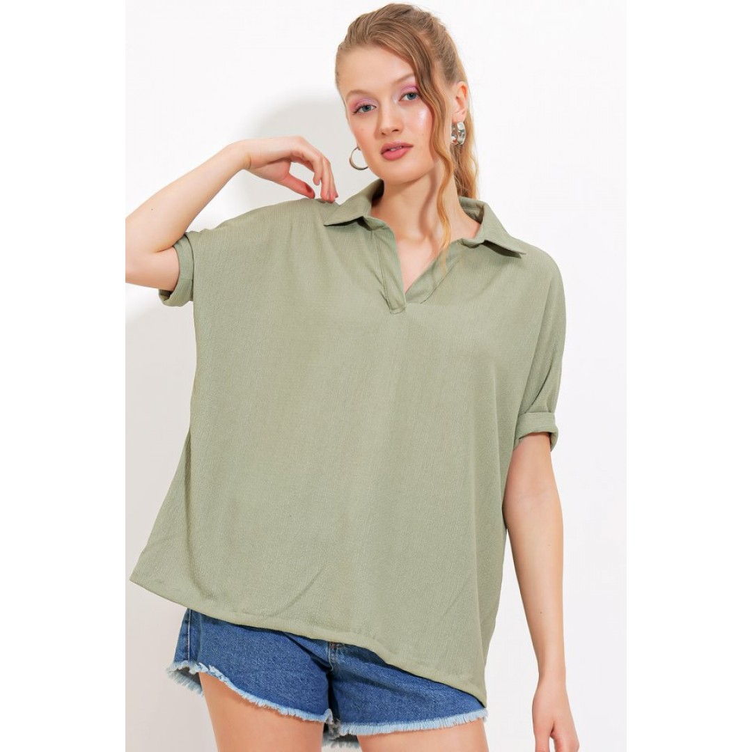 Çağla Oversize Polo Yaka Örme Bluz 0486 145210 Çağla Oversize Polo Yaka Örme Bluz 0486 145210