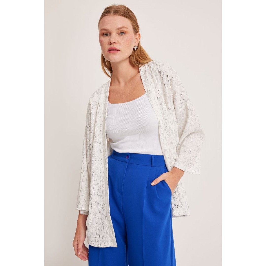 Gümüş Varaklı Örme Kimono 5925 - 145311 Gümüş Varaklı Örme Kimono 5925 - 145311