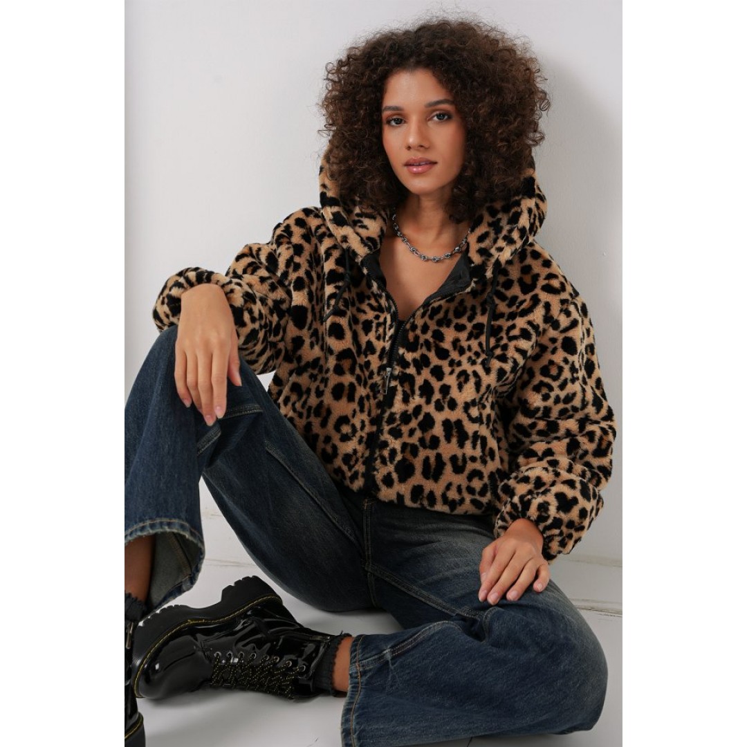 5193 Kapüşonlu Peluş Crop Ceket - C. Kahverengi