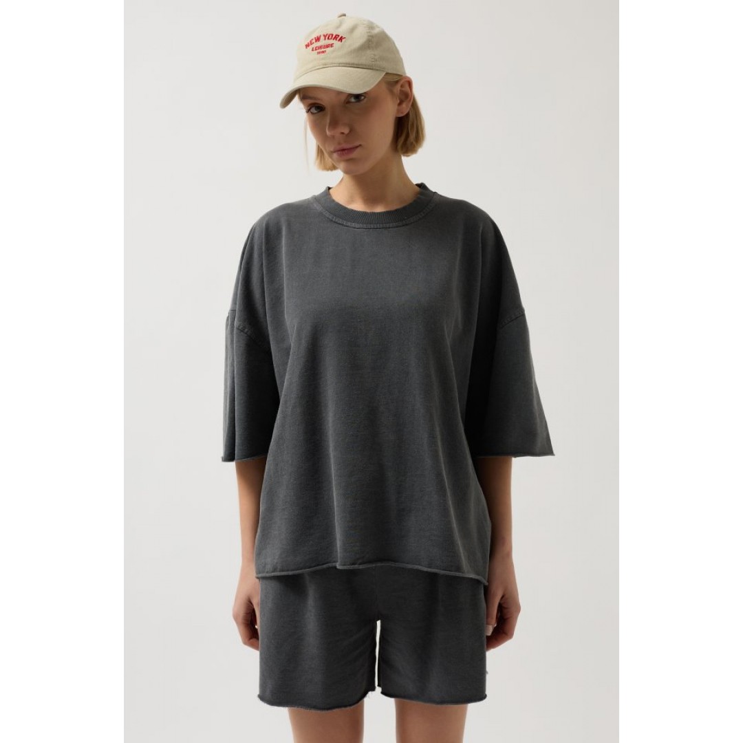 Oversize Lazer Kesim Bisiklet Yaka T-Shirt 146767 Oversize Lazer Kesim Bisiklet Yaka T-Shirt 146767