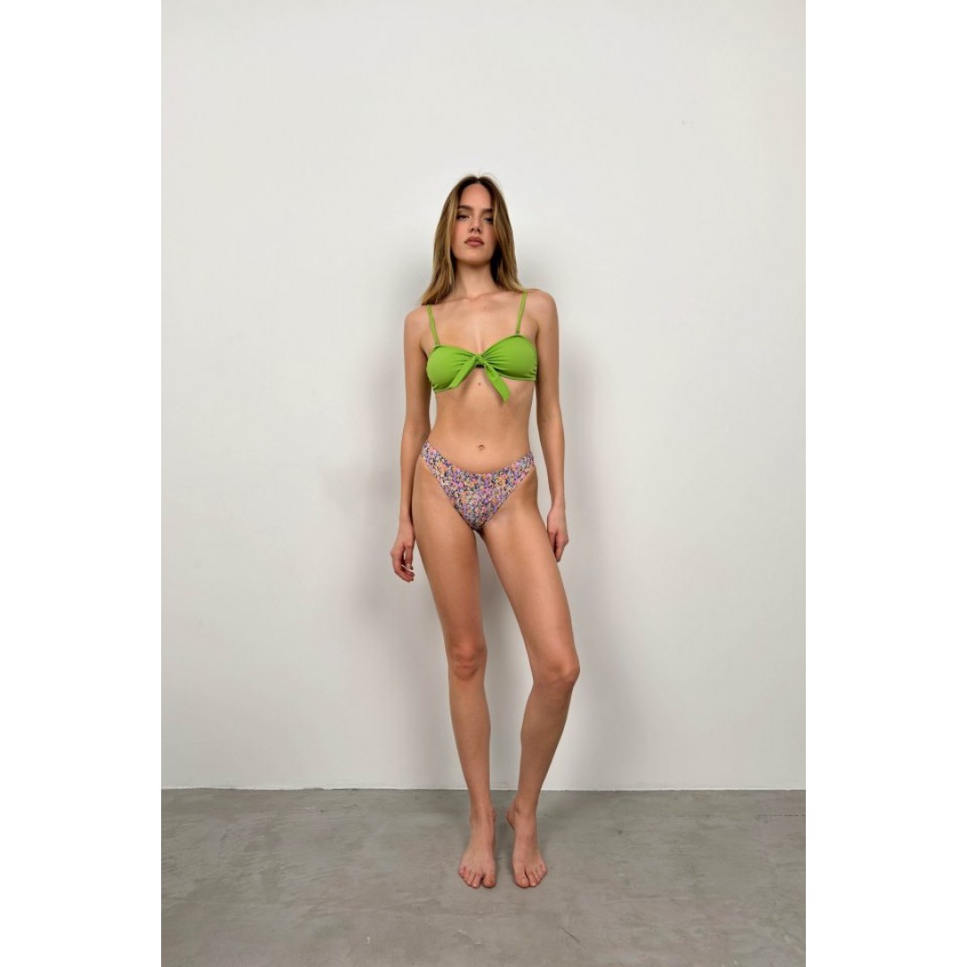 Fiyonk Detay Çiçekli Bikini Takım - 146866 Fiyonk Detay Çiçekli Bikini Takım - 146866