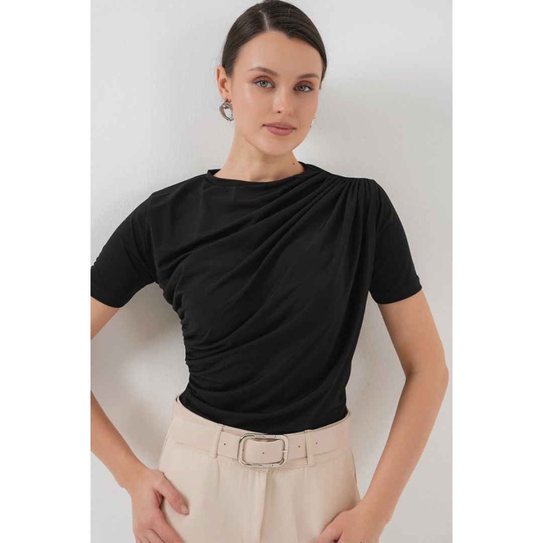 Büzgü Detaylı Kısa Kol Sandy Bluz 945 - Siyah 150567 Büzgü Detaylı Kısa Kol Sandy Bluz 945 - Siyah 150567