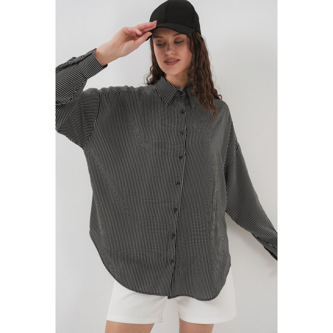 Çizgili Oversize Gömlek 20295 - Siyah - 150621 Çizgili Oversize Gömlek 20295 - Siyah - 150621