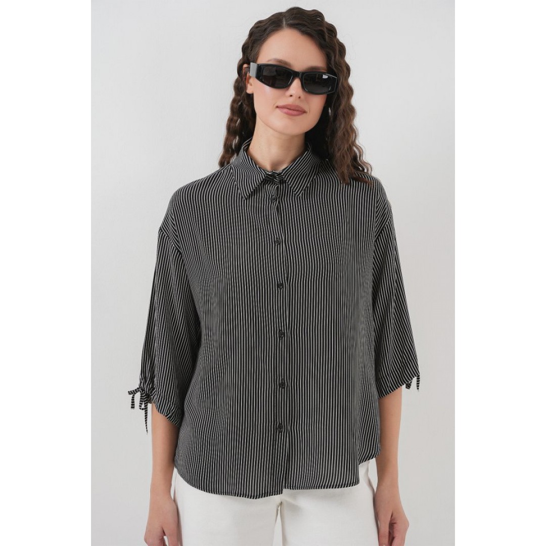 Çizgili Oversize Kısa Kol Gömlek 20296 - Siyah - 150625 Çizgili Oversize Kısa Kol Gömlek 20296 - Siyah - 150625