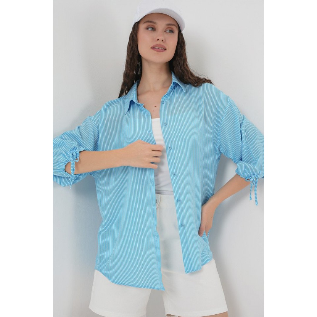 Çizgili Oversize Kısa Kol Gömlek 20296 - Mavi - 150626 Çizgili Oversize Kısa Kol Gömlek 20296 - Mavi - 150626