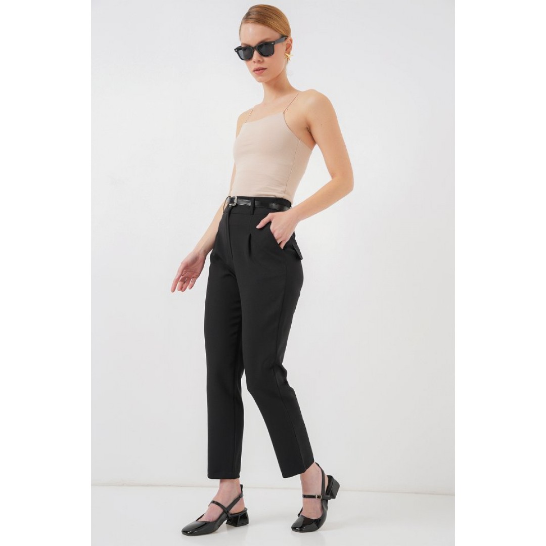 Pileli Kemerli Kumaş Pantolon 6725 - Siyah 157649 Pileli Kemerli Kumaş Pantolon 6725 - Siyah 157649