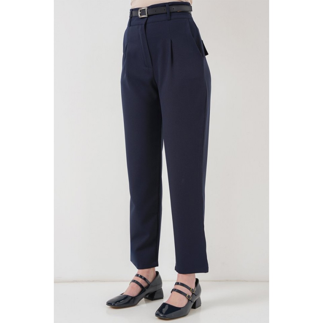 Pileli Kemerli Kumaş Pantolon 6725 - Lacivert 157650 Pileli Kemerli Kumaş Pantolon 6725 - Lacivert 157650