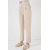Pileli Kemerli Kumaş Pantolon 6725 - Krem 157651 Pileli Kemerli Kumaş Pantolon 6725 - Krem 157651