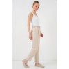 Pileli Kemerli Kumaş Pantolon 6725 - Krem 157651 Pileli Kemerli Kumaş Pantolon 6725 - Krem 157651